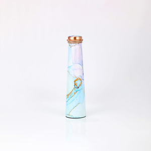 Botella de agua de nuevo estilo, perfecta para viajar, botella de agua con tema de mujer personalizada, botella de cobre certificada Ayurvédica - Product Image 4