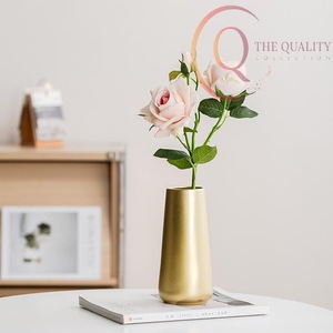 Premium Metal Tabletop <b>Decorative</b> <b>Vase</b> with Artistic Flair, Ideal for Floral Styling, Home Décor, and Elegant Interior Themes - Product Image 4