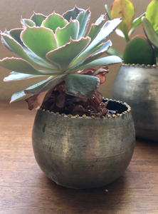 Prix de gros Jardinières modernes en métal de haute qualité Pot de fleur extérieur de couleur antique pour la décoration de la maison - Product Image 4