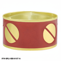 Bracelet manchette KENWAY SARTAJ pour femme, fait main en laiton émaillé, motif vis industriel rouge or audacieux, style moderne et minimaliste