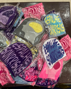 Gorro cálido de invierno con logotipo personalizado al por mayor, gorro de punto de moda de fibra acrílica con logotipo hecho en Pakistán para ropa de playa - Product Image 5