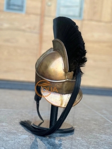 Casque corinthien spartiate artisanal avec crête en crin de cheval noir, finition en laiton antique poli, armure de collection médiévale pour guerrier - Product Image 5