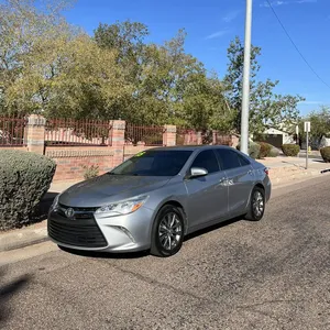 Toyota Camry SE SEDÁN USADO de 2021 - Product Image 2