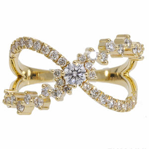 แหวนดีไซน์อินฟินิตี้สีทอง14K สวยเจิดจ้าด้วยเพชรธรรมชาติทรงกลมที่สวยงามและติดตั้งได้ทั้งแบบง่ามและแบบฝังเพื่อความมีเสน่ห์เหนือกาลเวลา - Product Image 4