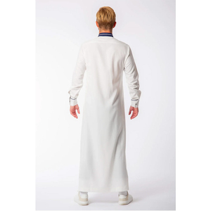Thobes islamiques pour hommes, vêtements et accessoires musulmans traditionnels avec logo personnalisé, design à manches longues, simple et uni, Jubbah - Product Image 3
