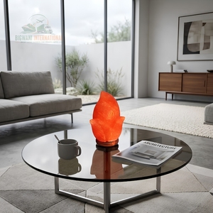 Lampe en cristal rose naturel artisanale et écologique en forme de tulipe personnalisée avec cordon à variateur d'intensité - Product Image 2