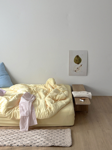 Alfombra Peluda de 40x60cm, Alfombra de Peluche Suave con Bordado Negro para Sala de Estar, Dormitorio, Decoración del Hogar - Product Image 4