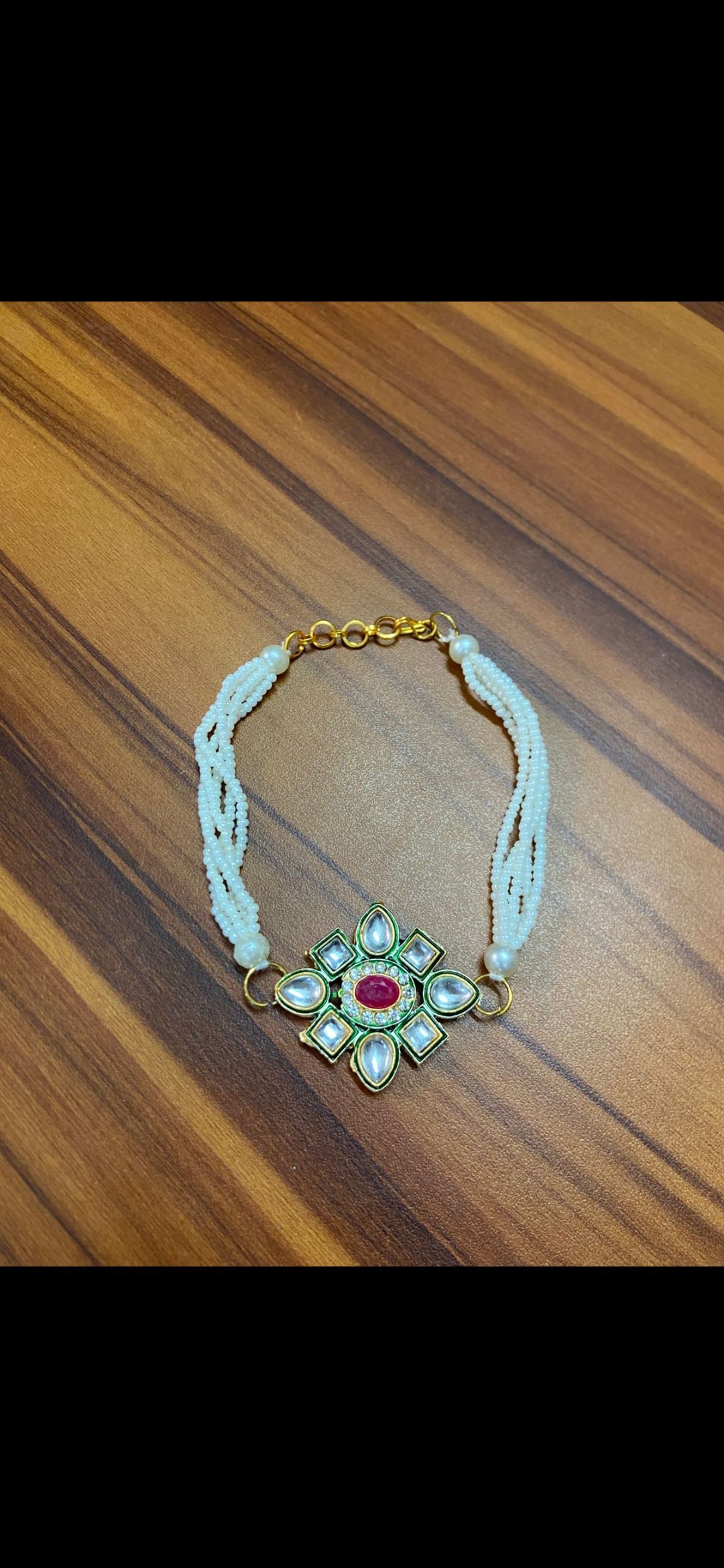 เช่นเดียวกับภาพ