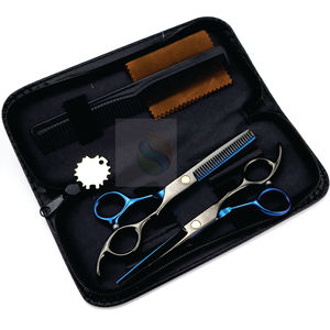Kit de Tijeras de Peluquería Profesional Ligero, Edición Premium Negra y Azul, Ultra Afiladas, para Corte de Cabello en Salón - Product Image 5