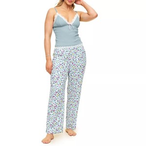 Ensemble de pyjama décontracté pour femme en coton/élasthanne tissé doux à motif floral, manches longues, taille mi-haute, ODM - Product Image 1