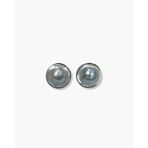 Pendientes de Perlas de Agua Dulce con Baño de Rodio y Detalles de Diamantes - Product Image 1
