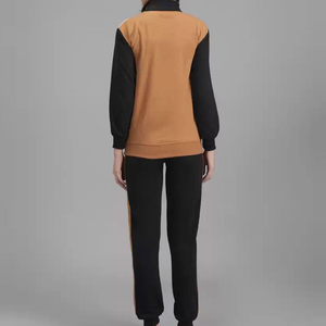 Nouvelle conception 2026, logo personnalisé, jogging pour femmes, ensemble de vêtements de sport 2 pièces, survêtement de jogging, tenue de sport pour femmes - Product Image 4