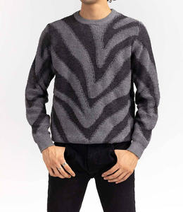 เสื้อสเวตเตอร์ผู้ชาย แขนยาว คอวี ระบายอากาศ ลายพิมพ์  ไซส์ใหญ่  รับสกรีนโลโก้  ลดราคาพิเศษช่วงฤดูใบไม้ร่วง - Product Image 1