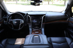 Usado 2020 C * adillac Escalade Lujo - Product Image 3
