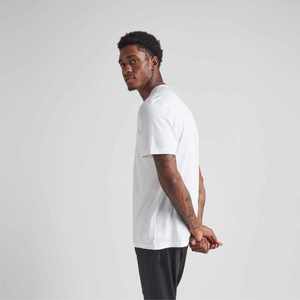 Ensemble de t-shirt et pantalon de base pour hommes de haute qualité Logo personnalisé Tissu en coton doux respirant T-shirt à manches courtes avec bas assortis - Product Image 2