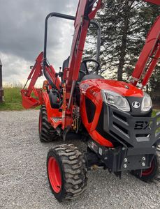 कुबोटा Bx23s 4wd डीजल स्किड डडटर बैकहोए सस्ती बिक्री मानक गार्टन ट्रैक्टर के साथ सस्ती बिक्री - Product Image 4
