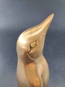 Figurine de cheval de pâturage en laiton massif vintage Sculpture animale en laiton MCM écologique décor rétro en laiton cheval de pâturage vintage - Product Image 2