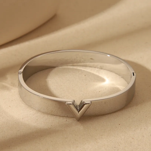 Classic Vintage 18K Gold Plated 304 Pulsera de moda de acero inoxidable Color sólido a granel - Product Image 2