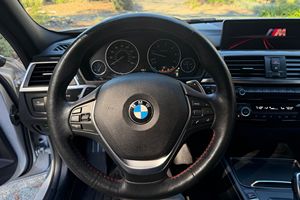 BMW 328d xDrive Sports Wagon 2018 en Excelente Estado - Product Image 2