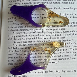 Support de page de livre en résine, poignée pour les doigts, accessoire de lecture durable et confortable, parfait pour les livres, les documents d'étude, les journaux et les romans - Product Image 1