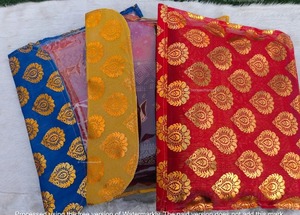 Fundas de Sari de seda a granel, bolsas de almacenamiento de ropa de boda con cremallera, organizadores de ropa y armario, recuerdos de boda, almacenamiento de vestidos Sari - Product Image 3