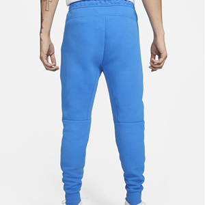 Nouveauté : Pantalon de survêtement en coton pour homme, coupe ample, motif imprimé superposé, style décontracté et sportif, fabriqué au Pakistan. - Product Image 2