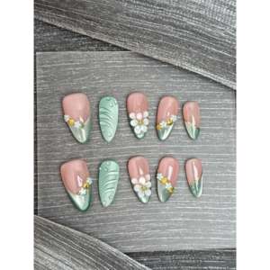 Sage Whisper Bloom - Arte de Uñas Postizas - Product Image 2