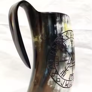 แก้วมักทรงเขาแก้วมักใช้ในการรับประทานอาหารแบบไวกิ้งทำมือเขาควายธรรมชาติพร้อมเทคนิคขัดเงารูปสัตว์ด้วยงานฝีมือรูปพระจันทร์เสี้ยว - Product Image 1