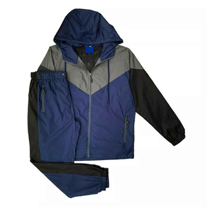 Chándal Impermeable de Invierno de Alta Calidad con Estampado, Cortavientos, para Hombre, con Logotipo Personalizado, Traje Deportivo Informal de 2 Piezas, Transpirable - Product Image 2