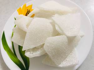 Chewy Nutrition Riche Snack Viande de noix de coco séchée du Vietnam Texture croquante, Douceur naturelle, Convient aux enfants et aux adultes - Product Image 6