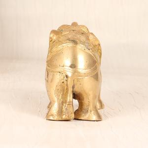Sculptures d'éléphant en bronze doré en laiton indien fait à la main Figurine Statue Home Decor Articles cadeaux Longueur: 15.00 CM SNH-905 - Product Image 4