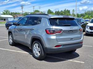 JEEP COMPASS LATITUDE FWD 2022 USADO, Volante a la Izquierda/Derecha - Product Image 3