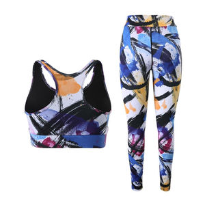 Vente en gros d'ensemble de yoga imprimé pour femmes soutien-gorge de sport et leggings taille haute ensemble de vêtements de sport deux pièces pour l'entraînement de fitness - Product Image 2