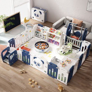 Box per Bambini a Tema Panda Gigante Cinese con Scivolo e Altalena, Parco Giochi Pieghevole con Tappetino, Recinto Sicuro per Interni - Product Image 1