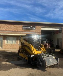 ÚLTIMA OFERTA EN NUESTRA MÁQUINA CERTIFICADA MODELO 2020, VIENE CON UN DESBROZADOR DE ASPHALTO CÓLDRO CAT AQSPHALT Y LISTA PARA USO EN OBRAS - Product Image 4