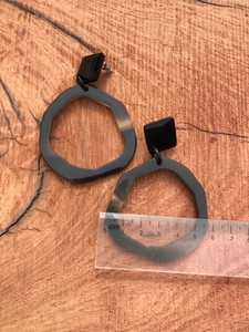 Elegantes Pendientes de Cuerno de Búfalo, Ecológicos, Hechos a Mano, Forma Natural Moderna, Ligeros, Artesanales, Joyería para Boda - Product Image 5