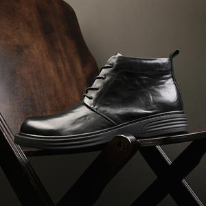 Chaussures de ville en cuir de porc de haute qualité avec revêtement imperméable et semelle intérieure souple pour hommes - Product Image 4