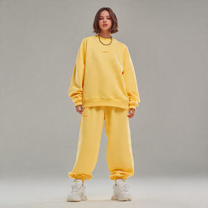 Conjunto de Sudadera Corta con Hombros Caídos y Pantalones Deportivos Holgados, Chándal de Invierno, Ropa Urbana para Mujer, Talla Grande, Color Sólido - Product Image 4