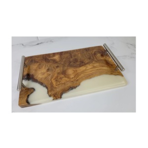 Plateaux de service en bois et résine avec poignée Home Decorative Rectangle Shape Plateau de service en bois fait à la main pour fruits et aliments à bas prix - Product Image 2