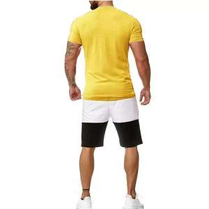 Ensemble décontracté d'été Hip Hop unique et simple pour hommes T-shirt en coton respirant avec short imprimé Motif tricoté respirant - Product Image 3