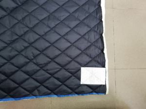 Haute Qualité 100% Polyester 4 ''x 8'' Diamant Quilting Norme Moderne Respectueux De L'environnement 2-5 Couches pour La Maison Hôtel - Product Image 4