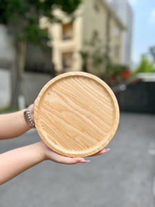 Bandeja de cesta plana de bambú hecha a mano decorativa Material natural Estilo rústico duradero para exhibición de alimentos - Product Image 3