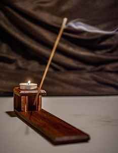 Quemador de madera bakhoor Quemador de incienso árabe antiguo para la venta decoración del hogar y soportes de incienso - Product Image 1