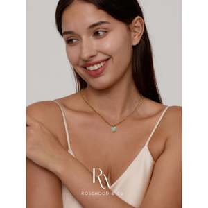 Collana con Pendente in Turchese Blu con Catena in Oro Inossidabile, Regalo Trendy con Pietra Portafortuna Verde per Lei - Product Image 3