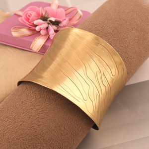 JINYOU 334 Bracelet large de mariage en laiton plaqué PVD écologique, minimaliste, brossé et poli, 60 mm - Product Image 2