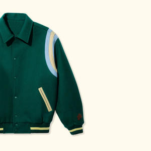 Chaquetas Varsity de Piel de Oveja Antibacterianas de Alta Calidad para Hombre y Mujer, Nuevo Estilo con Cuello Alto, Todas las Tallas y Colores, Lana de Baja Densidad - Product Image 2