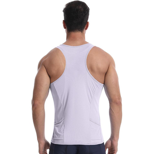 เสื้อกล้ามออกกำลังกายผู้ชายทำจากโพลีเอสเตอร์100% พรีเมี่ยมโลโก้ตามสั่ง - Product Image 2