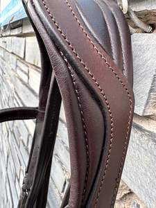 Bride de cheval en cuir véritable Fabricant de bride de cheval en cuir véritable coloré de luxe en IndiaFull Cob Design anatomique - Product Image 4