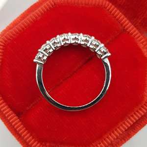 1,2 TC elegante ovalado Moissanite Damond boda banda 950 platino media eternidad anillo de piedras preciosas a juego para mujeres - Product Image 2