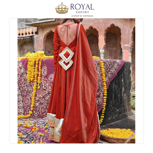 Venta Exclusiva de la Última Moda de la Colección de Diseñador, Traje Anarkali de Seda Pesada con Encaje Elegante para Bodas - Product Image 6